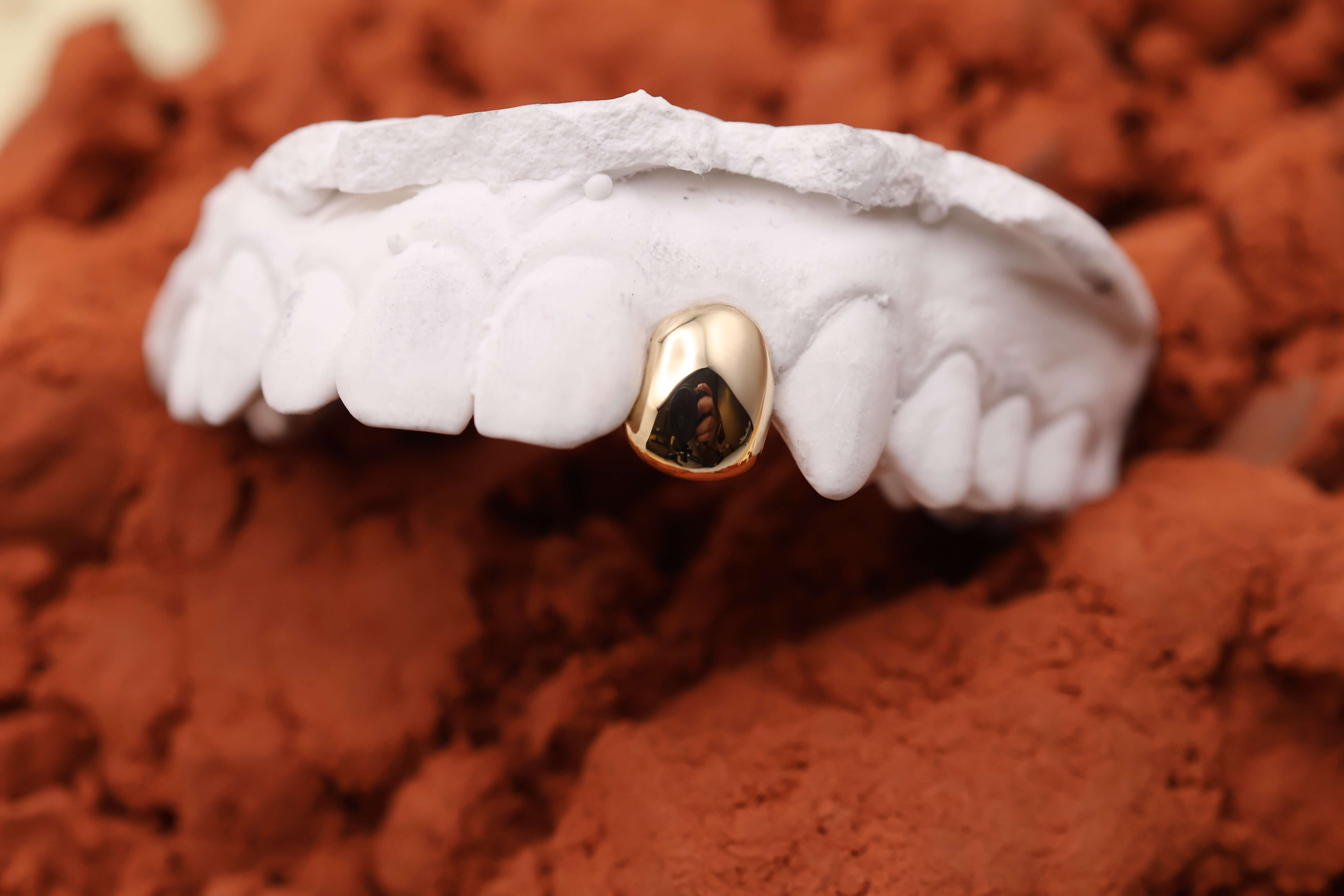 18K Solid Yellow Gold grillz